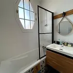 別荘 Caen, Tres Jolie Maison A Deux Pas Du Memorial カーン
