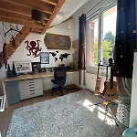 別荘 Caen, Tres Jolie Maison A Deux Pas Du Memorial *