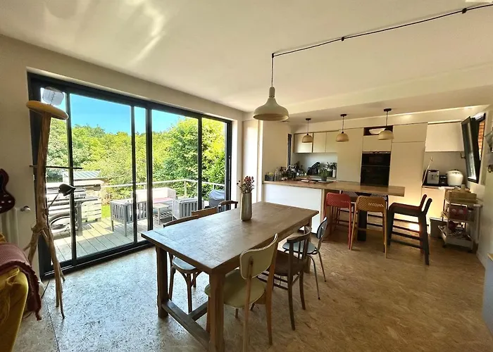 Dom wakacyjny Caen, Tres Jolie Maison A Deux Pas Du Memorial Caen