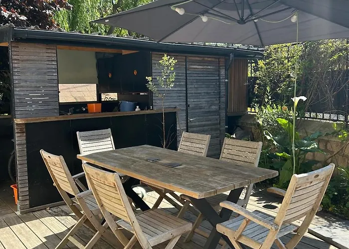 Caen, Tres Jolie Maison A Deux Pas Du Memorial Caen
